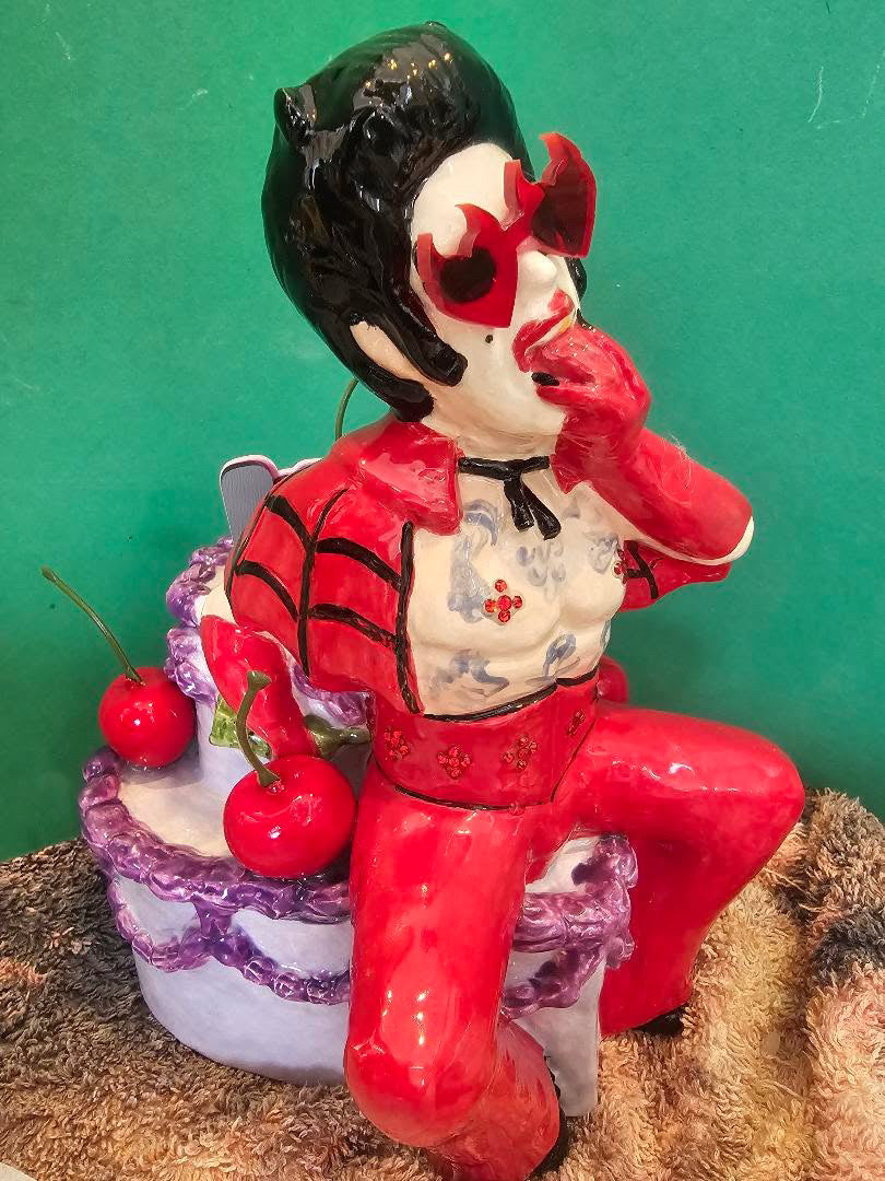 Hellvis Couple's Cocktail Mug - "Eat Me!" Purple cake with cherries