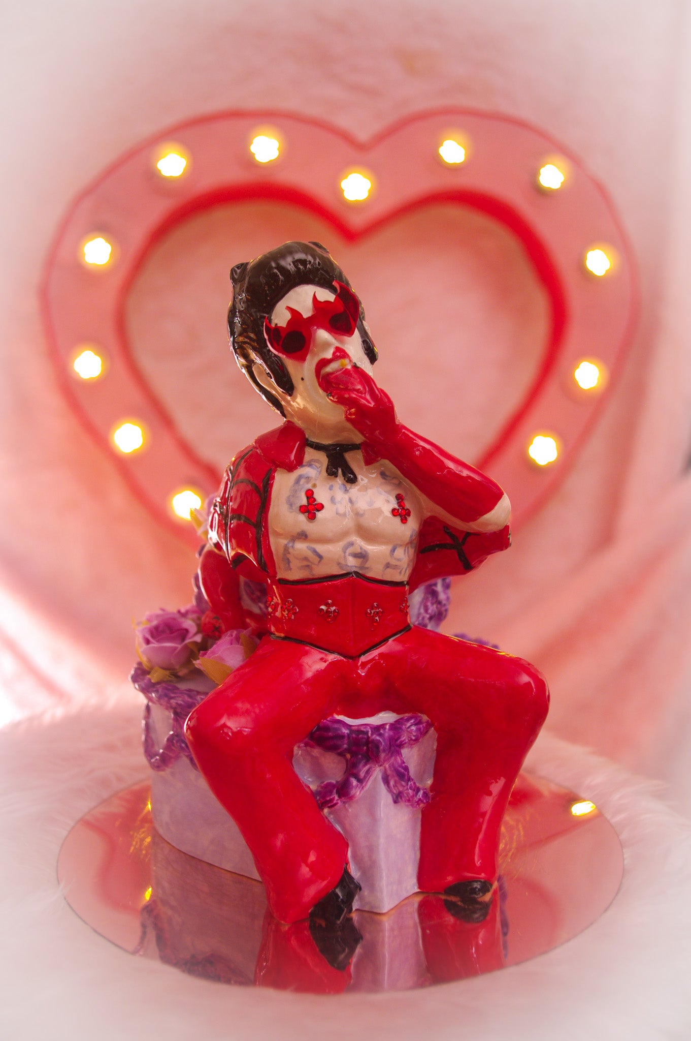 Hellvis Couple's Cocktail Mug - "Eat Me!" Purple cake with flowers